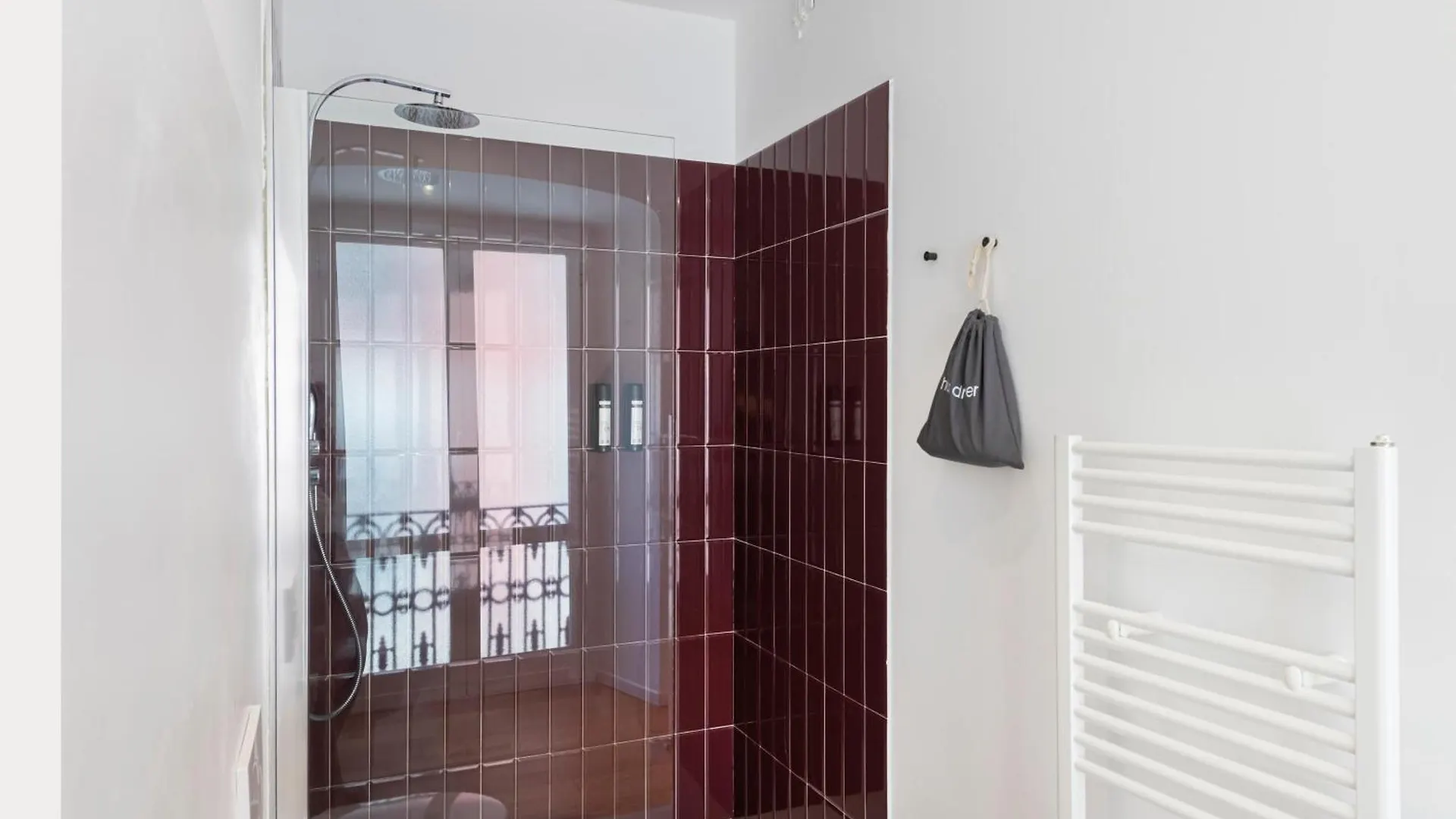 Relstay - Assarotti Suites Genoa Apartment
