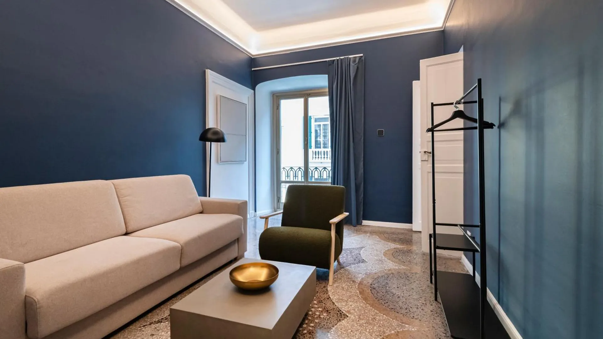 Relstay - Assarotti Suites Genoa Apartment
